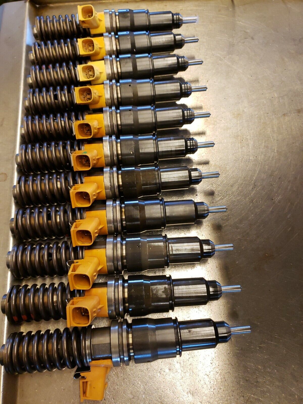 Volvo injector D13 and D16  Reman Service