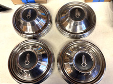 MOPAR 1968 HEMI ROAD RUNNER DOG DISH HUB CAPS PLYMOUTH 68 picture