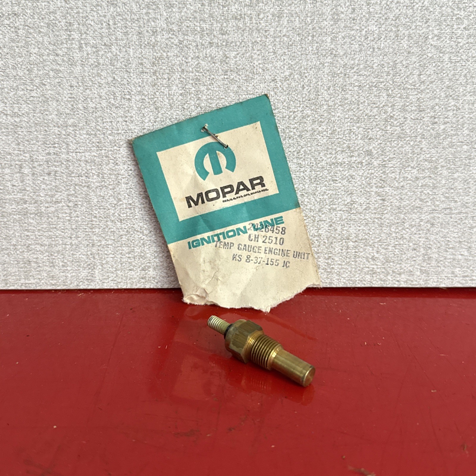 NOS Mopar Engine Coolant Temperature 1964-1987 Plymouth Fury Valiant 2426458
