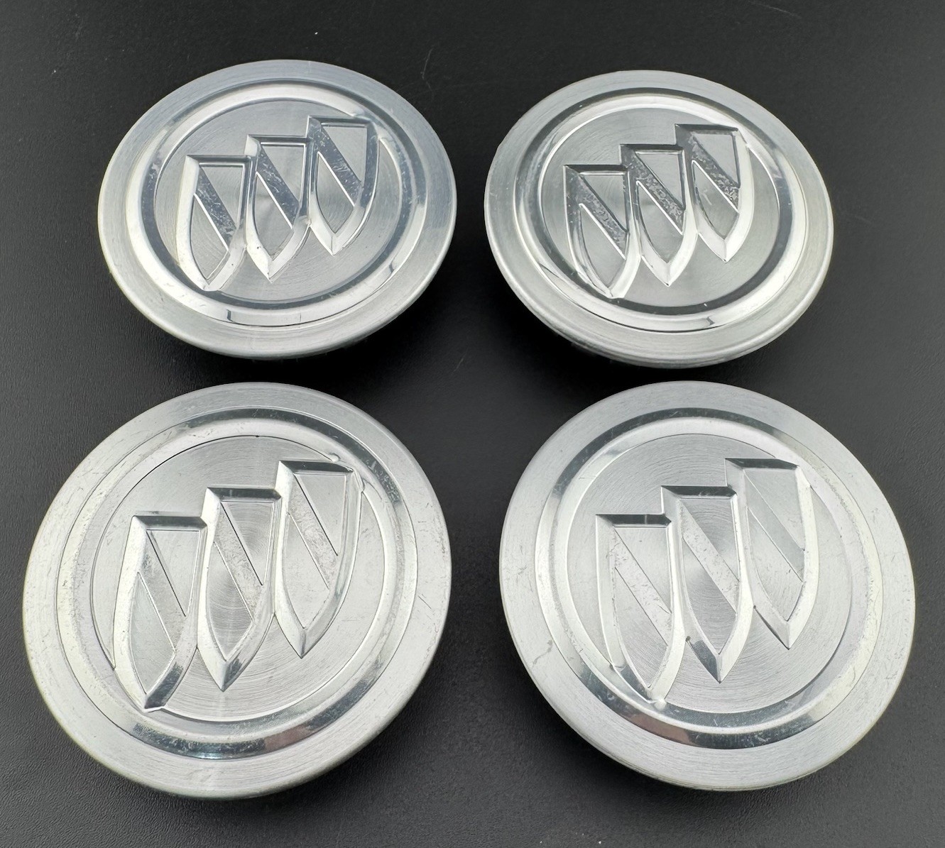 Set of 4 BUICK VERANO ENCORE GX LACROSSE REGAL BRUSHED Center Caps 9597714