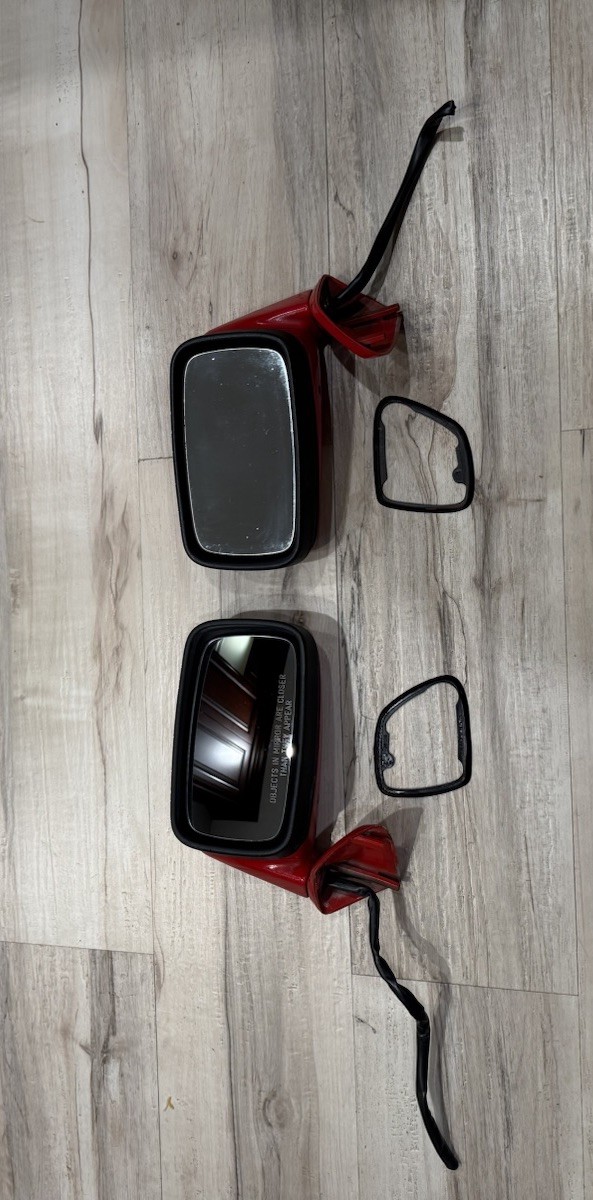 Porsche 944 924s 911 928 OEM Electric Flag Door Mirrors Pair Guards Red LM3A.