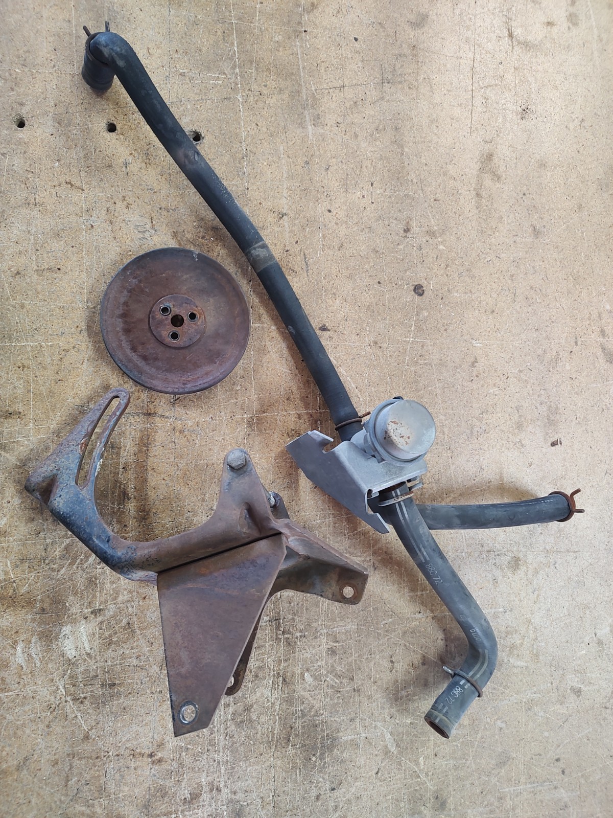 1968 68 AMC Javelin V8 Smog Pump Brackets Pulley And Hoses 