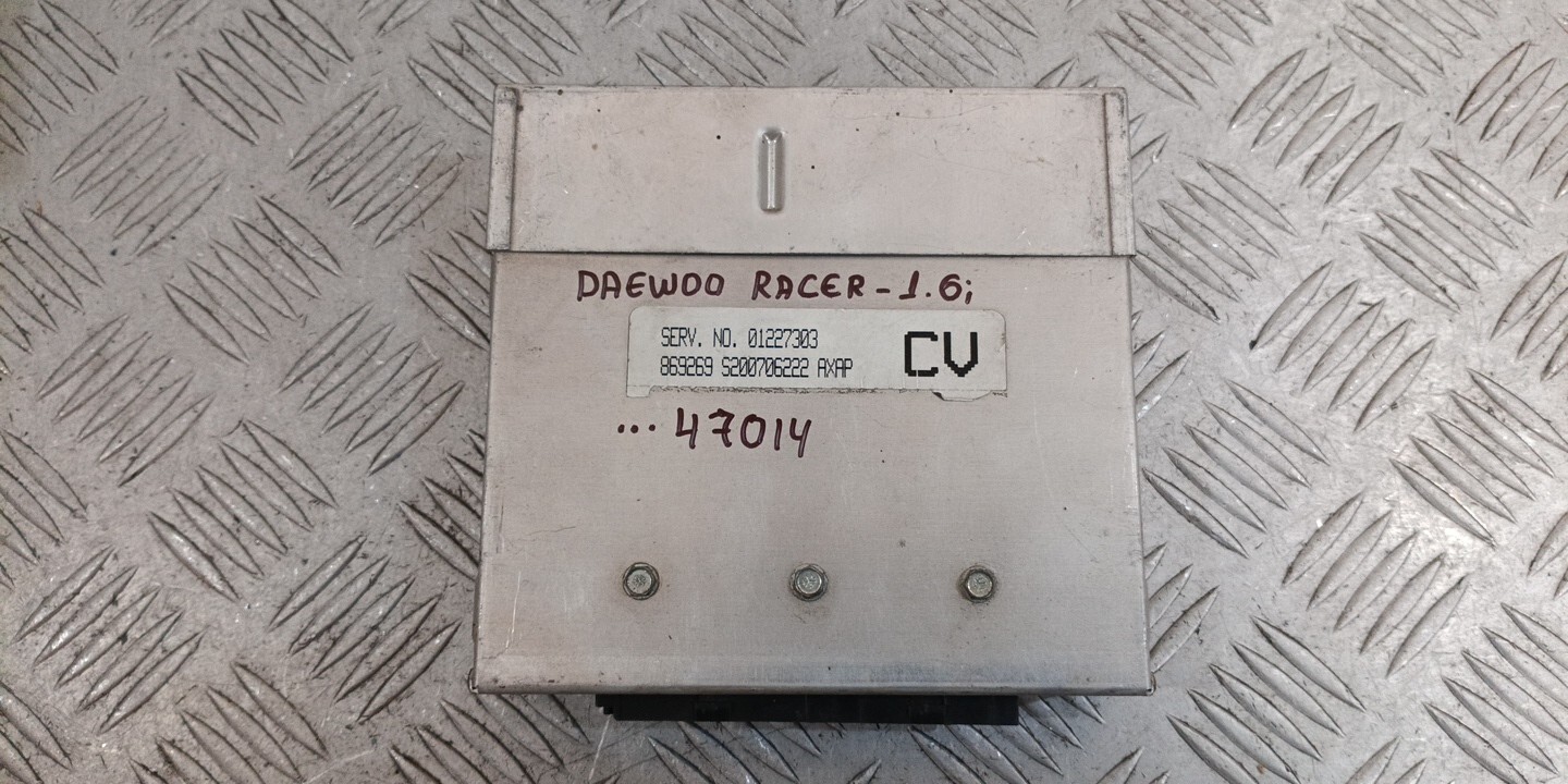 Daewoo Racer 1.6i Engine Control Unit ECU 01227303 ID47014