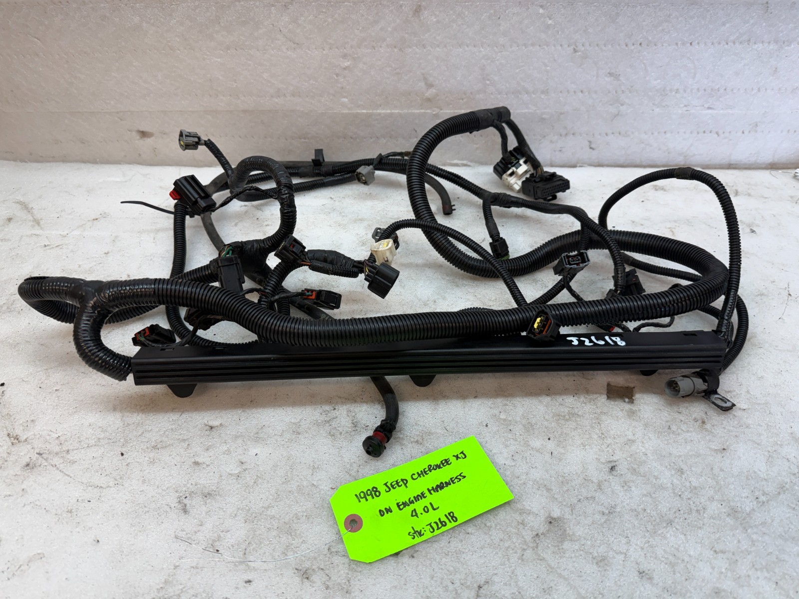 98 JEEP CHEROKEE XJ 4.0 AUTOMATIC ENGINE INJECTOR WIRING HARNESS LOOM 97-01