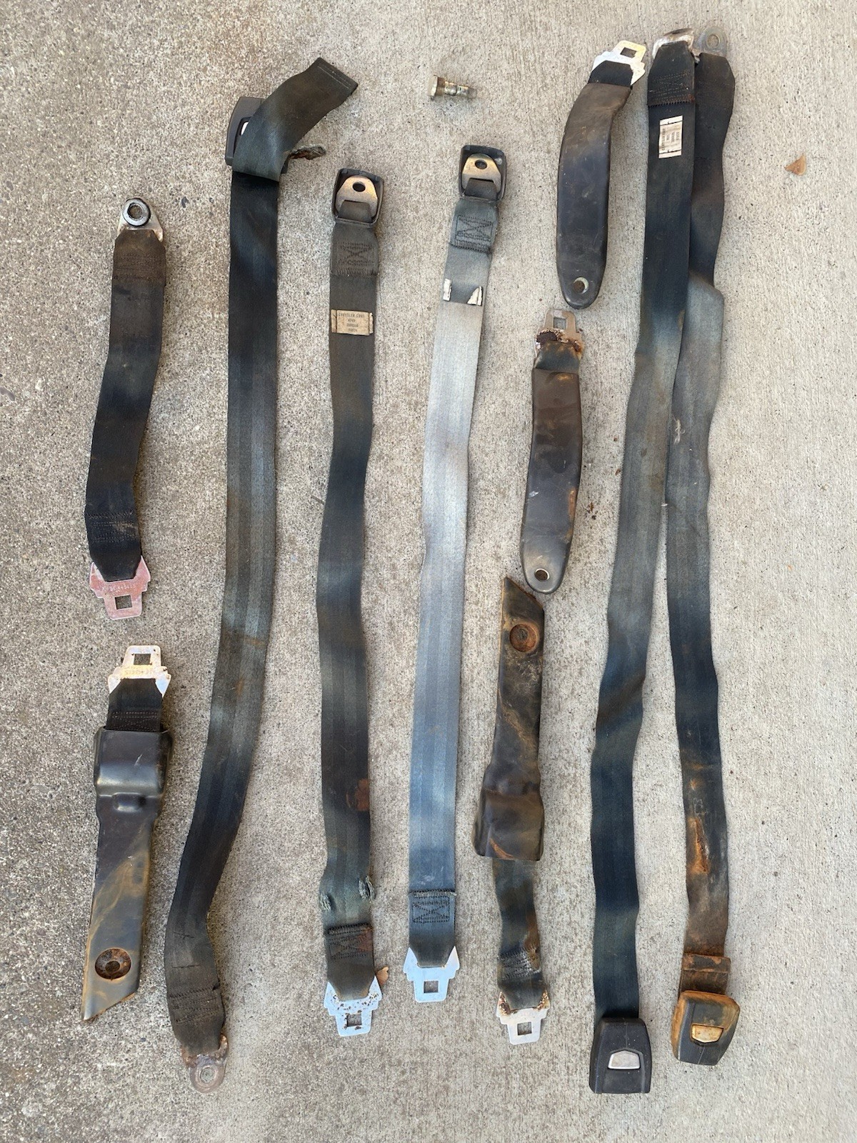 1971 Front seat belts set black Plymouth Valiant Lap.