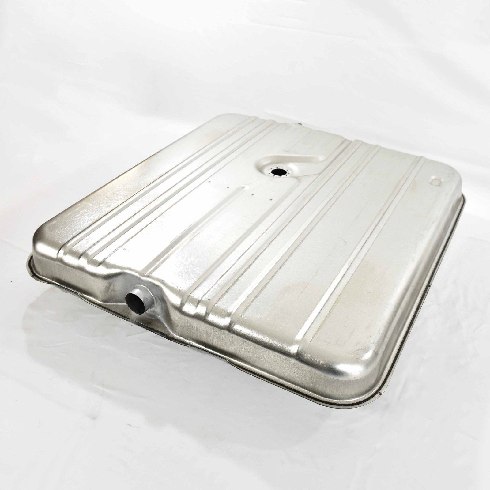 Gas Tank for 62-68 Cadillac OE Equivalent Finish 26 gallon capacity