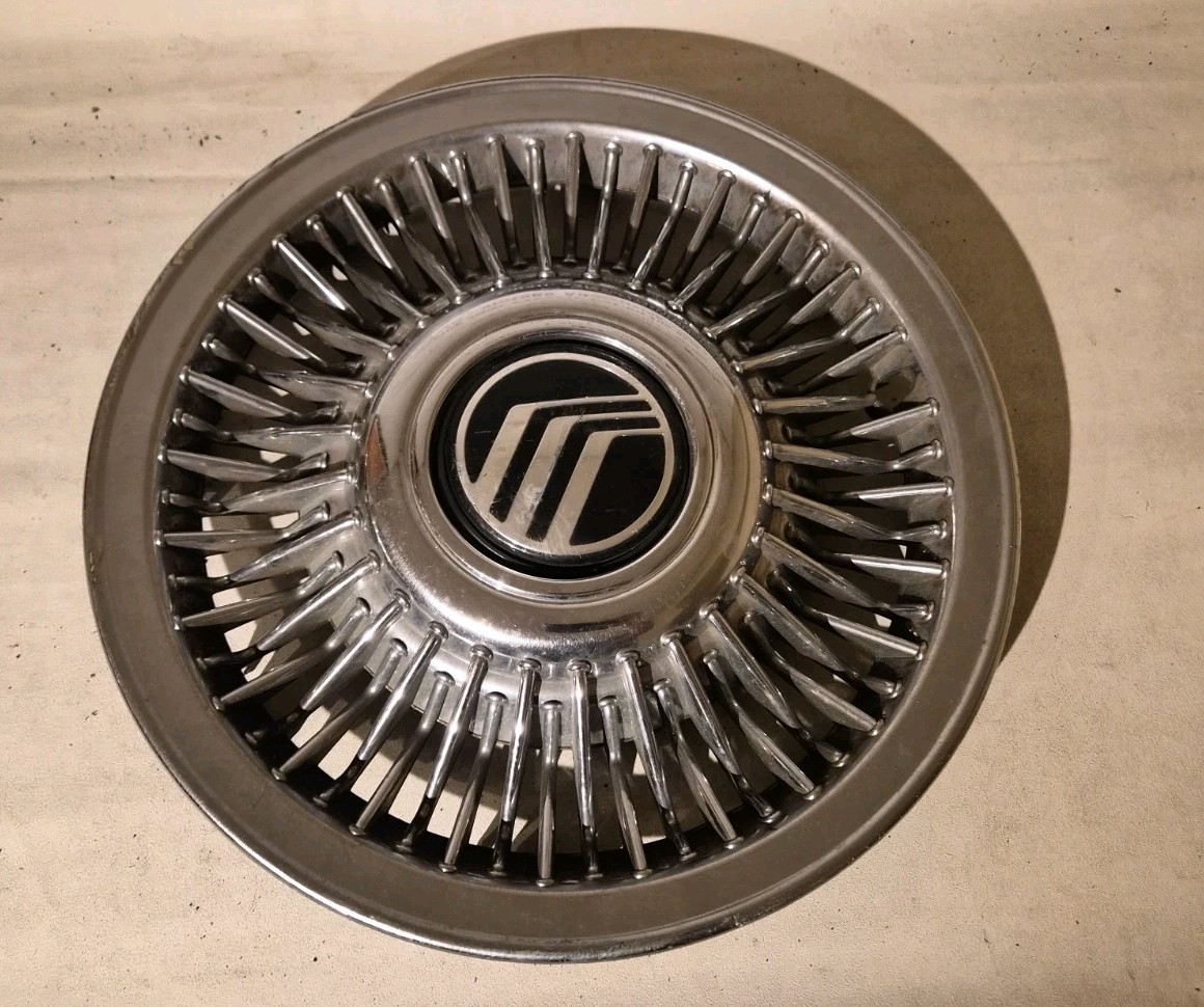 Mercury 1992 - 1997 Grand Marquis 15” OEM Wheel Cover Hubcap Part # F6MC-1130-AA