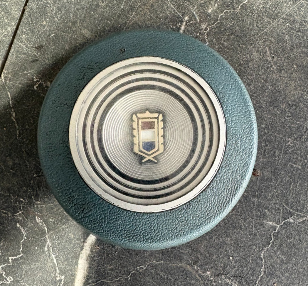 fORD fAIRMONT Steering Wheel Center Cap, horn button pad