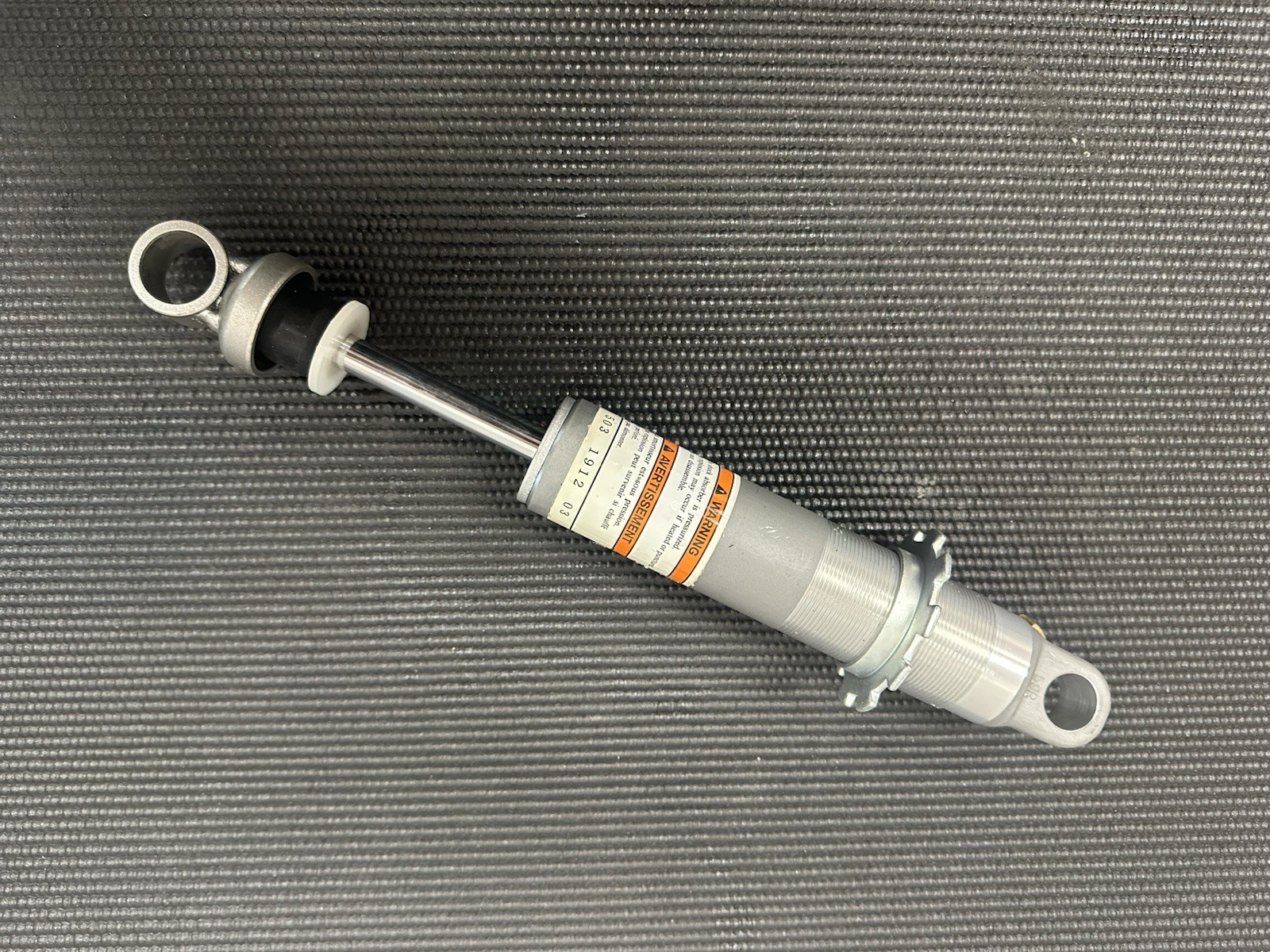 ✅07 Ski-Doo 600 800 Renegade X 1200 Skid  Center Shock 503191203✅