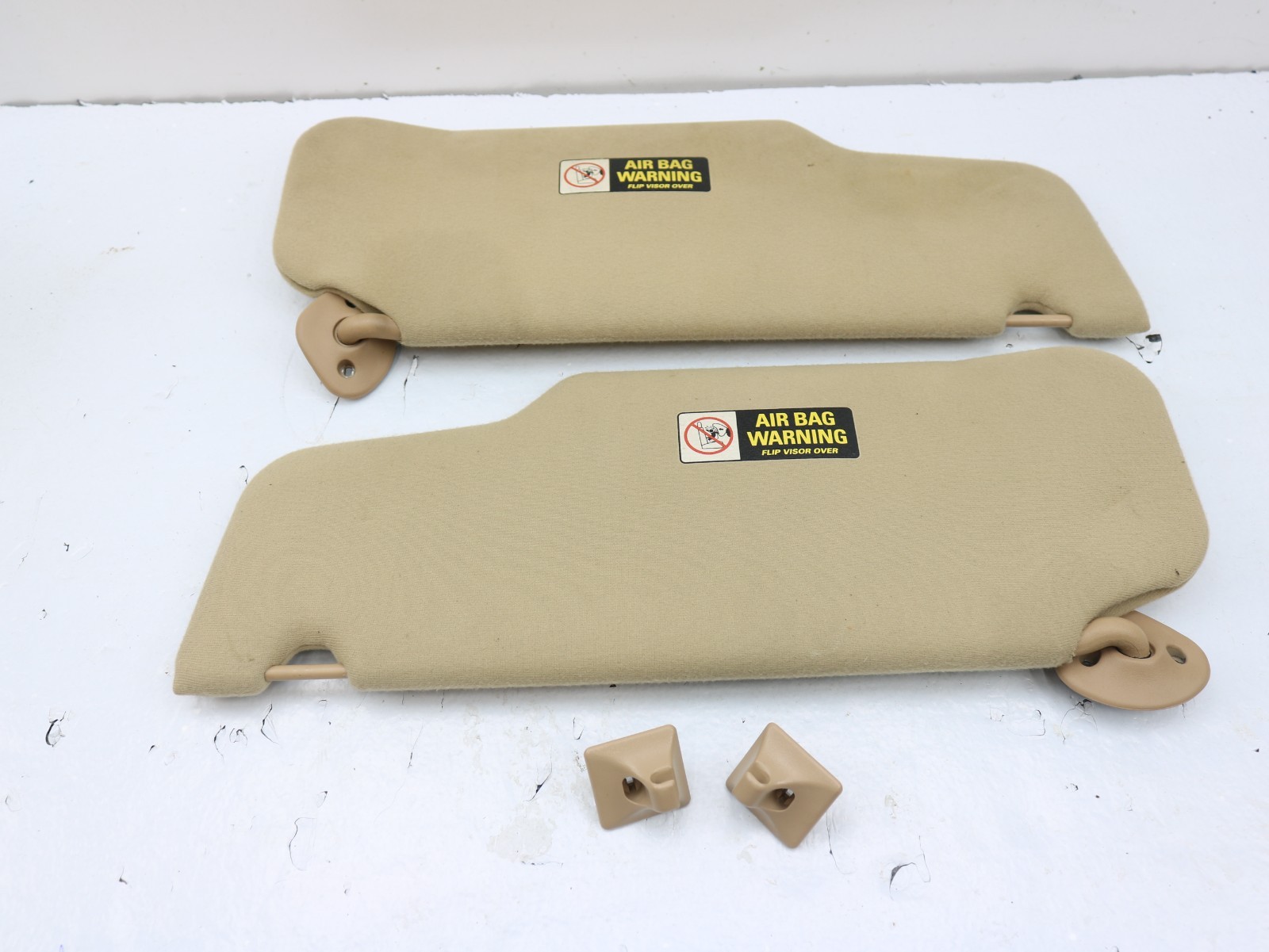 1998-2004 Ford Crown Victoria Mercury Grand Marquis Sun Visor Set Tan Beige OEM