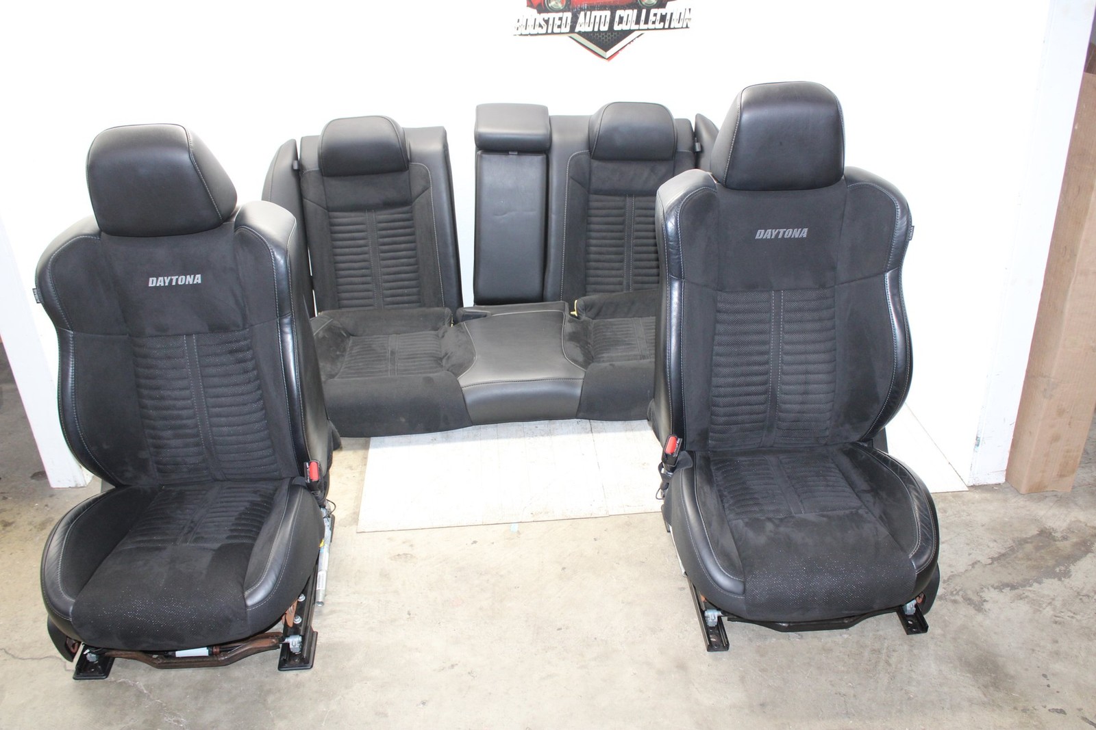 2019-2023 Dodge Charger Daytona Suede/ Leather Seat Set OEM SX68