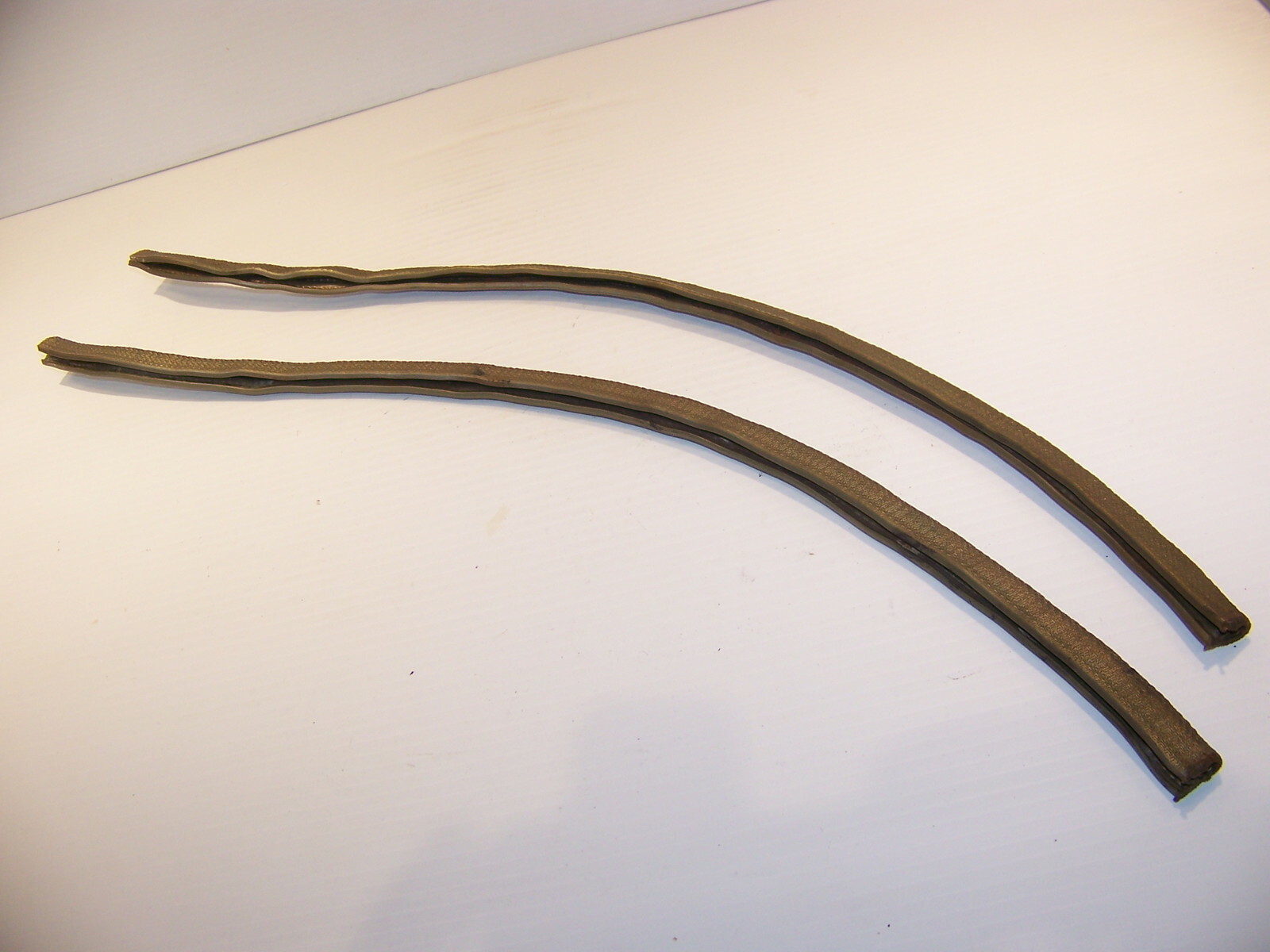 1966 PLYMOUTH SATELLITE DOOR PILLAR EDGE COVER TRIM OEM BELVEDERE 1967 GTX