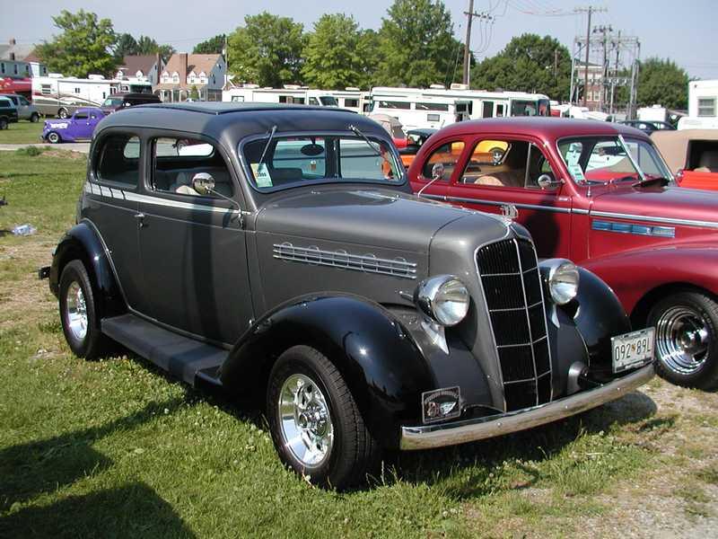 '35 Plymouth