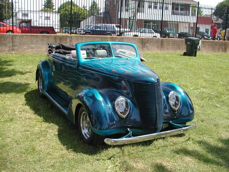 '37 Ford