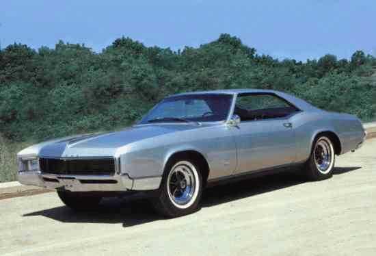 1966  Riviera