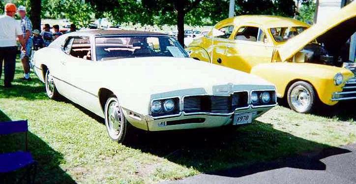 '70 Thunderbird