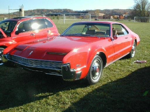 '66 Toronado